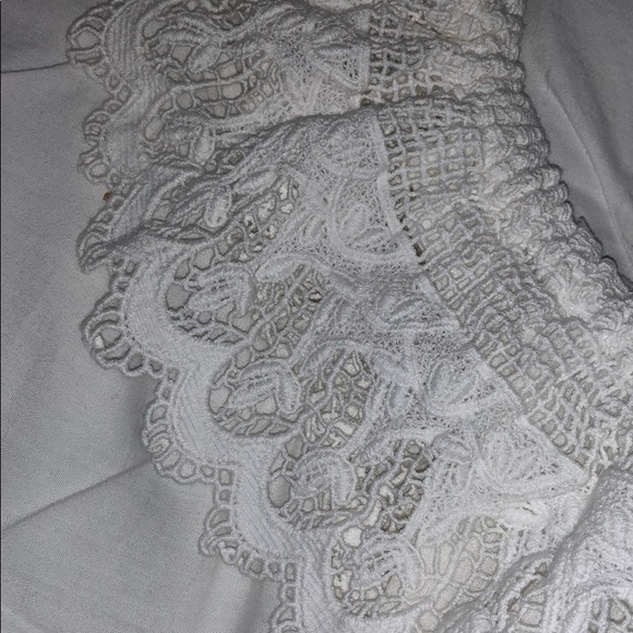 Cropped off the shoulder top - Picture 2 of 2